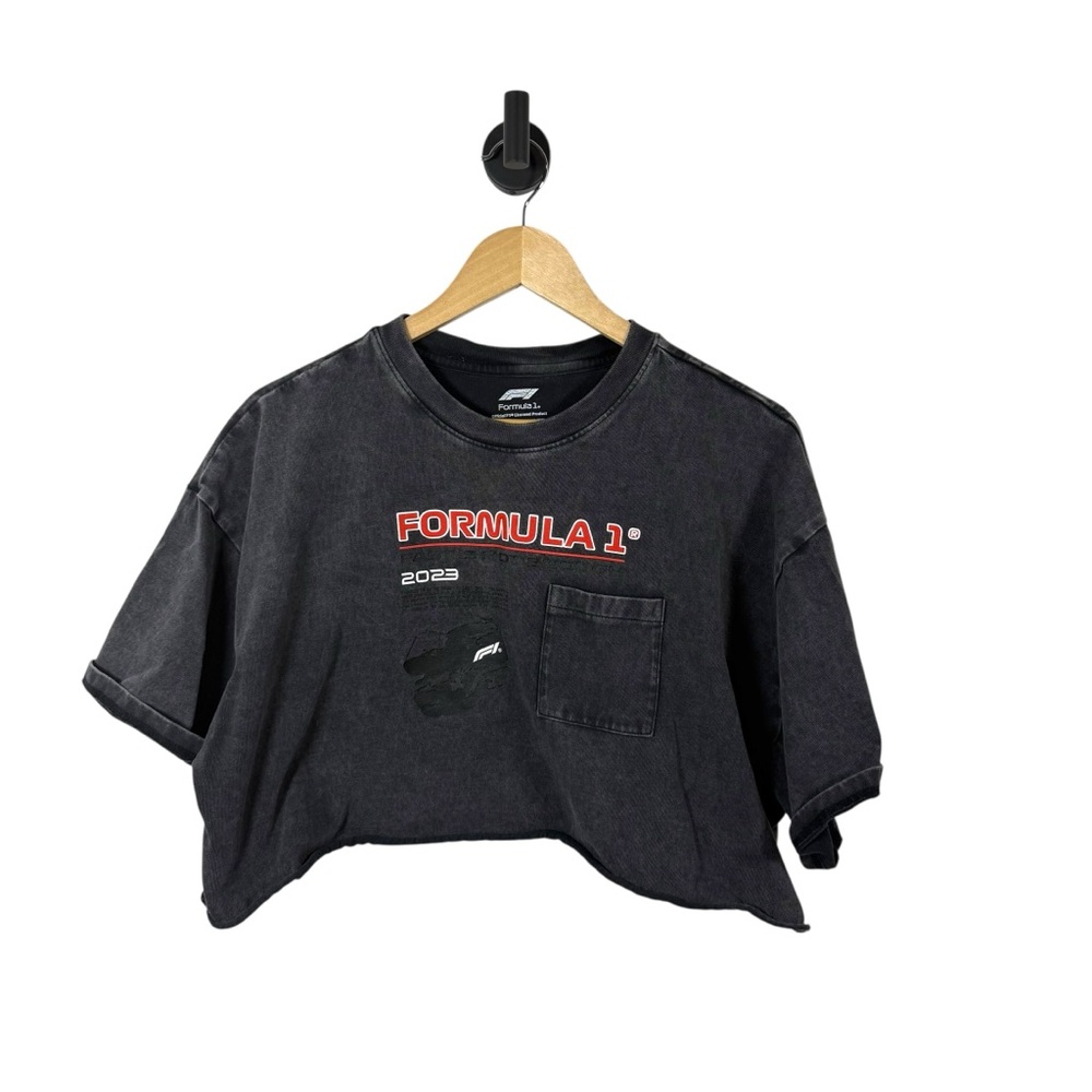 Formula 1 x PacSun Women’s Helmet Sport Cropped Tee in Charcoal Size M - Picture 5 of 12